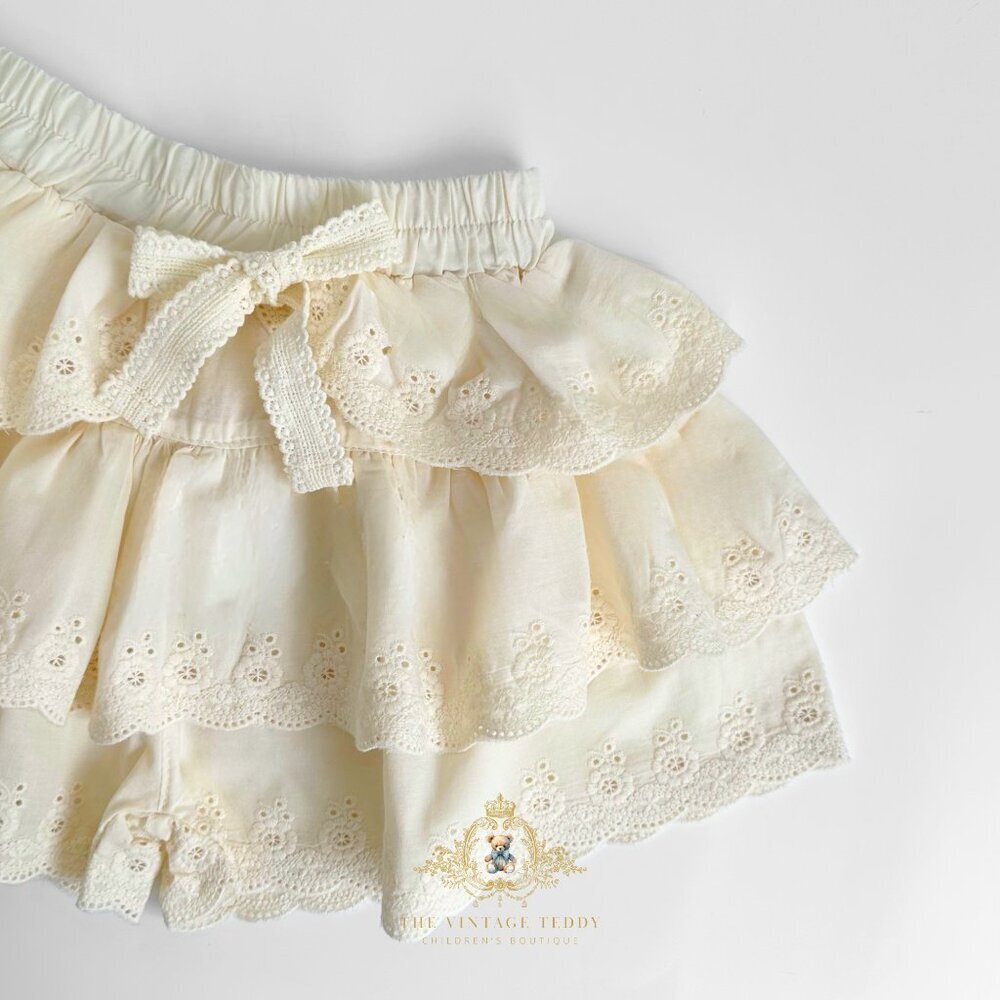 NWT Pretty Girls Eyelet Lace Embroidered Skort Skirt & Shorts Bohemian Cream 2T - Picture 2 of 3